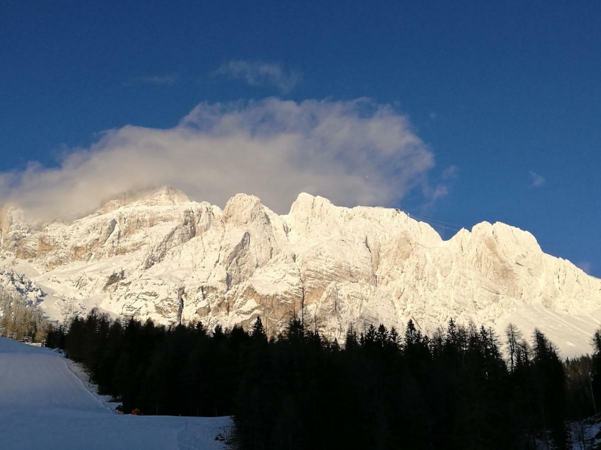 Daniela Apartment Cortina d'Ampezzo Buitenkant foto